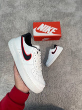 Air Force 1 Blancas negro y rojo
